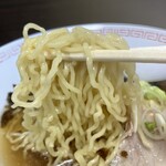 そば処 - このちぢれ麺　スープとも絡んでホントに美味しいです　ラーメン・つけ麺とも最近濃い味ばかりだったので　ホントに静かに沁みます　ごちそうさまでした