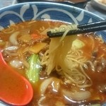 Kyuusai kou - 本場特製激辛牛肉麺、リフトアップ
