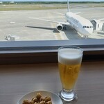 サクララウンジ - ドリンク写真:サッポロクラシック&ポップコーン塩キャラメル