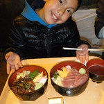 土浦魚市場 - まぐろ漬丼・鉄火丼（各500円）