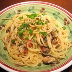フィーコディンディア - イワシとケイパー チェリートマトのスパゲッティ