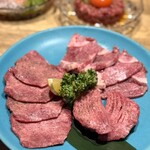 裏船場焼肉 城と七宝 - 