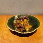 牛ハラミと加賀太胡瓜の山椒焼き