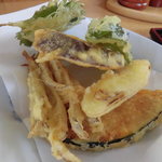 伯蕎庵 しばた - 裏面から