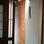 Tamawarai - 待ち屋から見た入り口