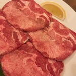 焼肉 銀しゃり 直球ホルモン - 
