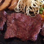 ステーキ＆シーフードレストラン スパイスハウス - ヤングステーキランチ(930円)