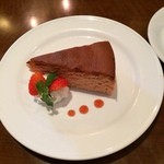 PAPER MOON - ストロベリーチーズケーキ。