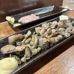 鳥たんたん - 日南鶏やわらかももの炭火焼き｡