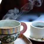 水の音土の音 - ドリンク写真:カフェオレの湯気がうまく撮れました♡