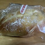 ポンパドウル - 料理写真:レモンクリームパン