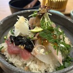 甚六朝市食堂 - 
