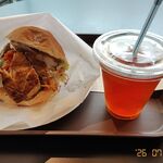 ミセスイスタンブール - サバサンドとトルコ紅茶