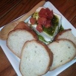 お通し(チーズ豆腐)