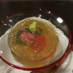 土家 - 27年4月　蕎麦豆腐、菜の花、人参、桜、胡麻ソース、出汁ジュレ