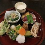 土家 - 27年4月　季節の盛り合わせ