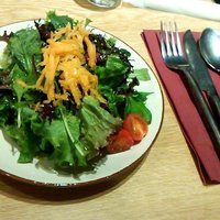 オービカ モッツァレラバー 横浜店 - ランチサラダ