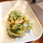 Udon Kyutaro - 空芯菜と小エビのかき揚げ