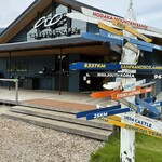 ao LAKESIDE CAFE - 
