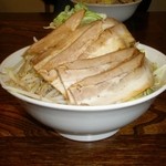 らーめんでぽっと - いつもの・・・夜だけしょうゆ 750円＋野菜マシマシ 100円