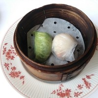 赤坂璃宮 赤坂本店 - ランチセット：海老餃子と韮餃子