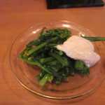 おおはま - お通しは茎菜花の明太マヨソースがけ