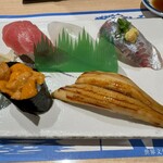すし亭 - にぎりを五貫（中とろ、いか、あじ、うに、穴子）　2,519円