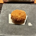 汐見 - ズワイガニのカニクリームコロッケ