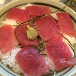 磯の香 - マグロ丼 500円 大盛