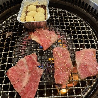 焼肉 ホルモン ほうちゃん - 料理写真:
