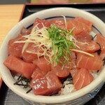 鮪小屋本店 - ぶつ丼W