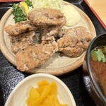 鮪小屋本店 - 鮪唐揚げ定食
