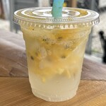 TAIYO sunny village - たっぷりの入れ物に果肉がたっぷり！
