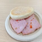 いくとせ - ミートローフがたっぷり。撮影のため、マフィンをずらしました