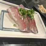 ほてい鮨 - 料理写真:生げそ＋あじ＋まぐろ＋石狩汁＋サワラ＋ウーロン茶
400円＋500円＋600円＋400円＋500円＋300円
＝2700円＋税