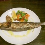 BARU 竹末 - 鰯とローズマリーの炭焼き。（400円）