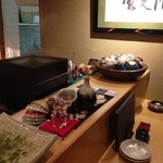 酒菜屋 なないろ - カウンター