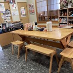 徳吉ラーメン - 店内の風景   その１