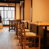 Osteria OLMO - 温かみある店内☆
