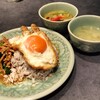 すっぽんとタイ料理 月島源平 - 
