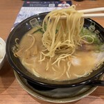 天下一品 - 味噌ラーメンの麺