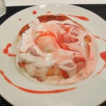 【2015年4月】イチゴのスフレパンケーキ