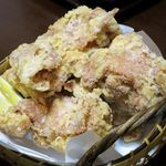 漁師居酒屋 楓 - 他の方の鶏の唐揚げ