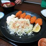 漁師居酒屋 楓 - 他の方のカキフライ定食