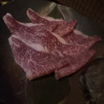 焼肉の家 いちえん - あぶりロース？やったかな？ポン酢で食べました。