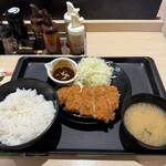 松のや - 料理写真:味噌ロースかつ定食