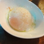 きせつのきまぐれ出汁カレー 井澤製作所 - トッピングの温玉