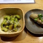 四季肴酒家 きなり - H27.04.11　お通し「ひたし豆・牡蠣のオイル漬け」