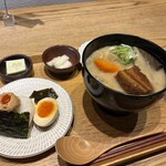 ミソジュウ - ゴロゴロ豚汁