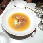 神田 雲林 - 宮廷風、大フカヒレ姿の最高級スープ譚家式煮込み